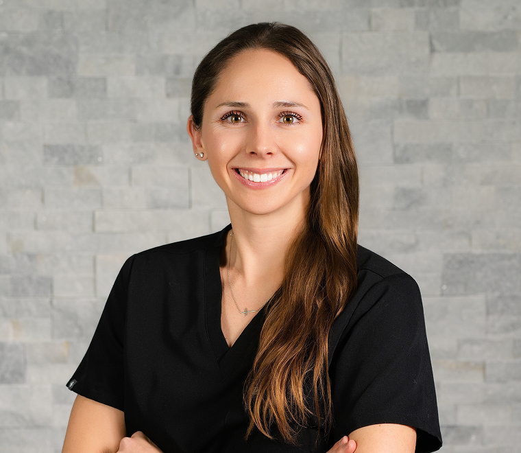 Dr Paige Alshon